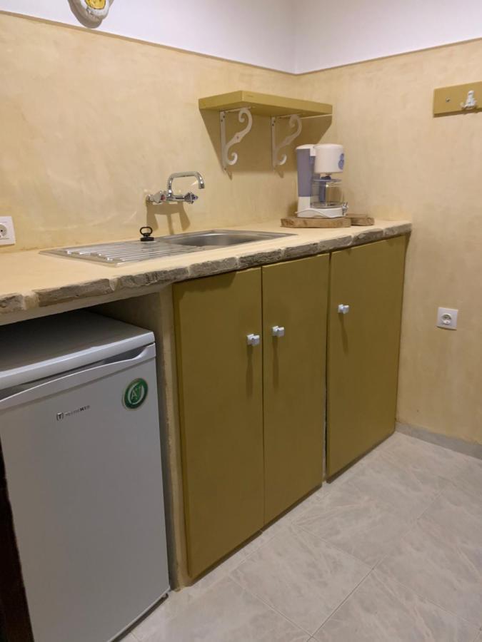 Apartamento Gerani Vasilikí Exterior foto