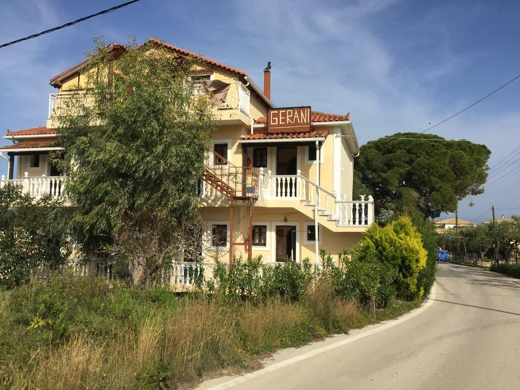 Apartamento Gerani Vasilikí Exterior foto